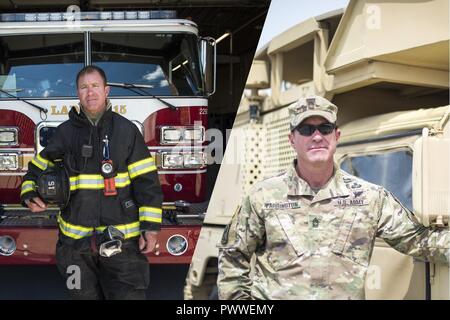 INDIANAPOLIS (28. Juni 2017) - "Ich liebe meine Gemeinde und Land zu dienen, aber ich habe nicht immer wissen, dass das, was ich tun würde", sagte Master Sgt. Tom Farrington, ein Feuerwehrmann mit dem Indianapolis Feuerwehr und Soldat in der Indiana National Guard. "Ich habe noch nie wirklich aufgewachsen, wollte ich ein Feuerwehrmann zu werden." Nach fast 30 Jahren in der Armee und 20 Jahre mit dem Indianapolis Feuerwehr, Tom hat seine Widmung zu seiner Gemeinschaft und Land bewährt. Stockfoto