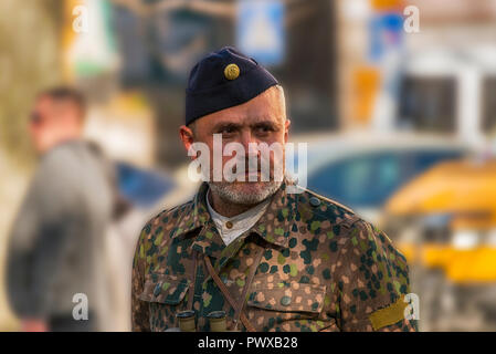 Lemberg, Ukraine - August, 14, 2018: Militärische historische Rekonstruktion ist der Jahrestag der Gründung der Ukrainischen Aufstandsarmee gewidmet. Stockfoto