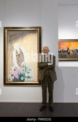 Französische Fauvist Künstler André Brasilier, Alter 90, nahmen an der Eröffnung seiner Ausstellung der letzten Werke in der Oper Gallery in London, begleitet von h Stockfoto