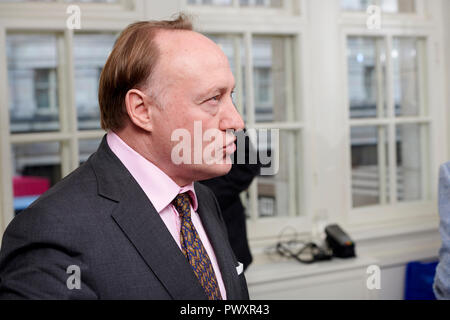 Andrew Roberts die Oldie literarische Mittagessen 16.10.18; Stockfoto