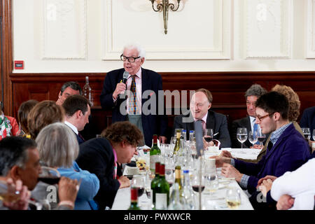 Barry Cryer die Oldie literarische Mittagessen 16.10.18. Stockfoto