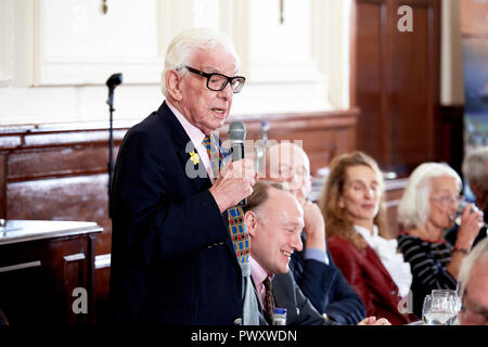 Barry Cryer die Oldie literarische Mittagessen 16.10.18. Stockfoto