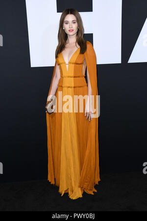 Hollywood, Kalifornien, USA. 17 Okt, 2018. VIRGINIA GARDNER kommt für die "Halloween" Los Angeles Premiere gehalten an TCL Chinese Theater. Credit: Birdie Thompson/AdMedia/ZUMA Draht/Alamy leben Nachrichten Stockfoto