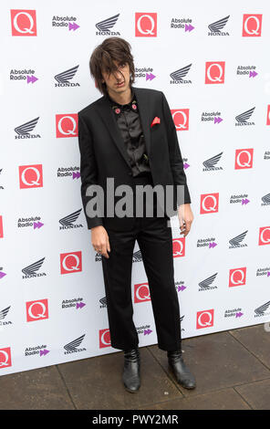 London, Großbritannien. Oktober 2018. Die Rundhaus-Chalk Farm die Schrecken kommen bei den Q Awards 2018 in Verbindung mit Absolute Radio People in Bild: Faris Badwan Kredit: Dean Fardell/ Alamy Live News Stockfoto