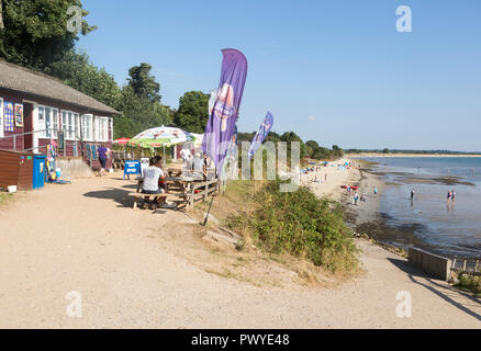 Am frühen Morgen ruhig im Beach Cafe, Studland Bay, Swanage, Dorset, England, Großbritannien Stockfoto