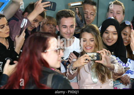 Die UK-Premiere von "Eine einfache Dafür" gehalten am BFI Southbank - Ankunft mit: Blake Lively, Wo: London, Vereinigtes Königreich, wenn: 17 Sep 2018 Credit: Mario Mitsis/WENN.com Stockfoto