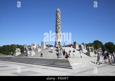 Der Monolith (monolitten). Vigeland Skulpturenpark, Fragner Park, Oslo, Norwegen. Stockfoto