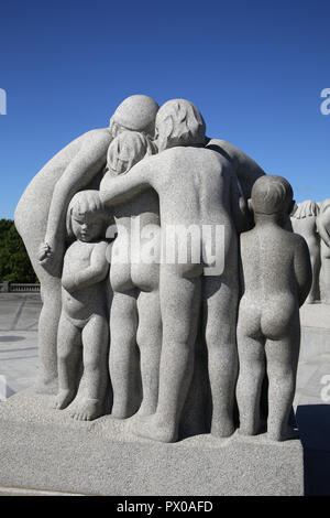 Vigeland Skulpturenpark, Fragner Park, Oslo, Norwegen. Der Park enthält das Lebenswerk des norwegischen Bildhauers Gustav Vigeland (1869 - 1943). Stockfoto