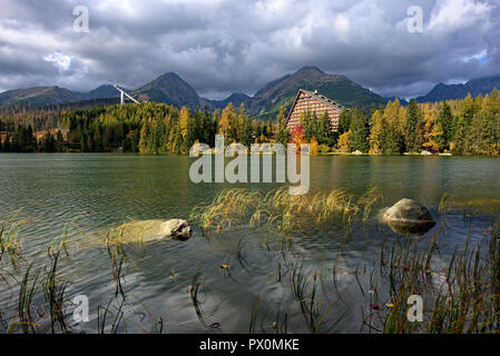 Herbst im Tatra-Gebirge Stockfoto