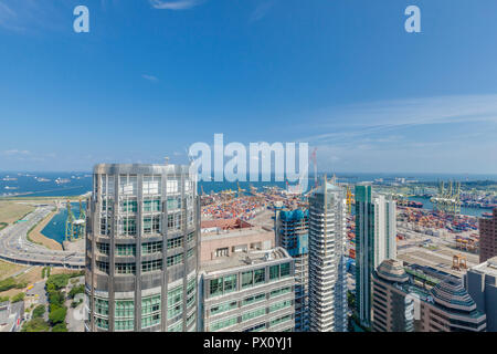 Stadtbild Luftbild der Innenstadt von Bürogebäuden in der Nähe von Tanjong Pagar Port, Singapur Stockfoto