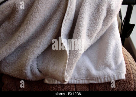 Bettwäsche mit viel Textur Stockfoto