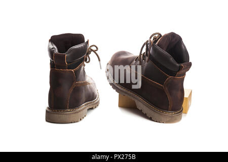 Mann Ankle Boots, braune Farbe und Nubukleder Stockfoto