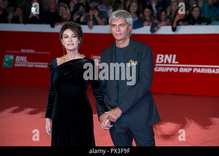 Rom, Italien. 18. Oktober, 2018. Gäste, die den roten Teppich am 13 Rom Film Fest Quelle: Silvia Gerbino/Alamy leben Nachrichten Stockfoto