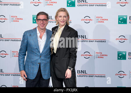 Rom, Italien. Okt 2018 19. Cate Blanchett, die das Fotoshooting des Hauses mit einer Uhr in seinen Mauern in Rom Film Fest Quelle: Silvia Gerbino/Alamy leben Nachrichten Stockfoto