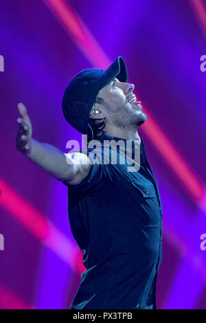 London, England. 19. Oktober 201, Enrique Iglesias führt in der O2 Arena, England. © Jason Richardson/Alamy leben Nachrichten Stockfoto