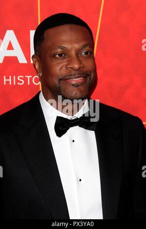 Los Angeles, CA, USA. Okt, 2018 18. Chris Tucker in der Ankunftshalle für amfAR Gala Los Angeles, Wallis Annenberg Center für Darstellende Künste, Los Angeles, CA 18. Oktober 2018. Credit: Priscilla Grant/Everett Collection/Alamy leben Nachrichten Stockfoto