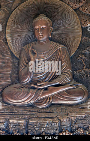 Linh Phong buddhistischer Tempel. Das Leben des Buddha. Nach seiner Erleuchtung, Buddha Shakyamuni gab seine erste Predigt. Dalat. Vietnam. Stockfoto