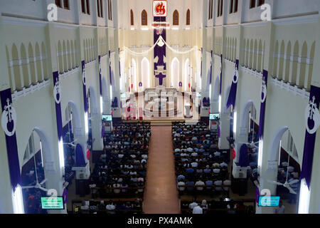 Gia Dinh Kirche. Heilige Woche. Katholische Messe. Karfreitag. Ho Chi Minh City. Vietnam. Stockfoto