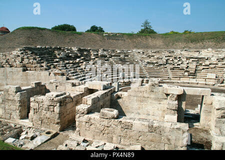 Antike Amphitheater in der archäologischen Zone von Larissa, Thessalien, Griechenland Stockfoto