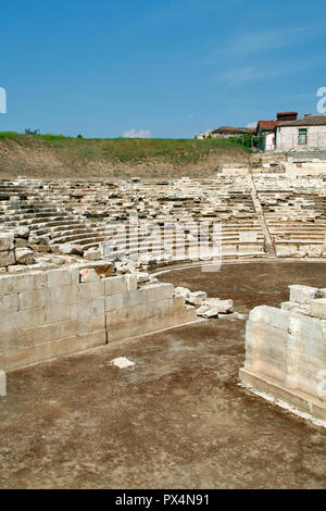 Antike Amphitheater in der archäologischen Zone von Larissa, Thessalien, Griechenland Stockfoto