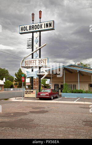 Historische Motel mit Leuchtreklame. Holbrook Inn Motel, Route 66, Holbrook, Arizona, USA Stockfoto