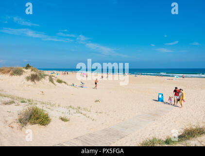 Strand in der Nähe von Oliva an der Costa del Azahar, in der Nähe von Denia, Valencia, Spanien Stockfoto