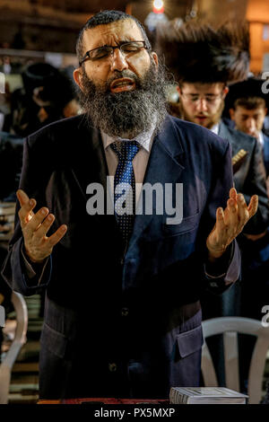 Gebet an der westlichen Wand während Pessach Festival. Jerusalem, Israel. Stockfoto