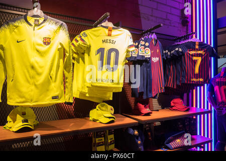 FC Barcelona, Maremagnum, riesige, Shopping Center, Center, Mall, Einzelhandel, Steckdose, komplexe, Barcelona, Katalonien, Katalonien, Katalonien, Spanien, Spanisch, Europa, Europäischen, Stockfoto