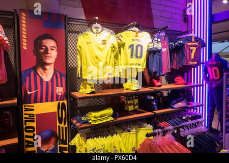 FC Barcelona, Maremagnum, riesige, Shopping Center, Center, Mall, Einzelhandel, Steckdose, komplexe, Barcelona, Katalonien, Katalonien, Katalonien, Spanien, Spanisch, Europa, Europäischen, Stockfoto