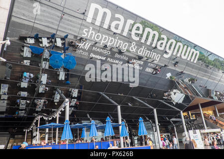 Maremagnum, riesige, Shopping Center, Center, Mall, Einzelhandel, Steckdose, komplexe, Barcelona, Katalonien, Katalonien, Katalonien, Spanien, Spanisch, Europa, Europäischen, Stockfoto