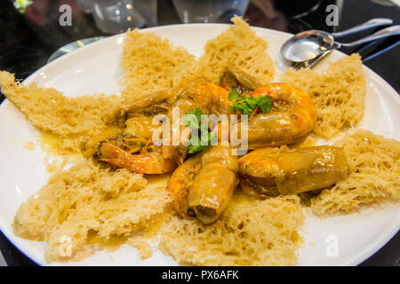 Lokale Meeresfrüchte in Tai O Village, Lantau Island, Hong Kong, China. Stockfoto