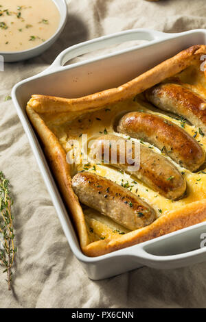 Hausgemachte Englisch Kröte in die Bohrung bereit zu Essen Stockfoto