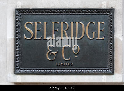 Kaufhaus Selfridges Zeichen, Oxford Street, London, England, Großbritannien Stockfoto