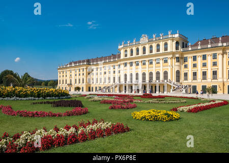 Schloss Schönbrunn und Landschaftsgärten, Wien, Österreich, Europa Stockfoto