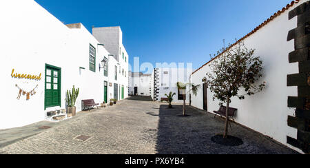 Lanzarote, Spanien - Juni 3, 2017: Lanzarote, Spanien - Juni 2, 2018: Die spanische Gemeinde Teguise im zentralen Teil der Insel Lanzarote Stockfoto
