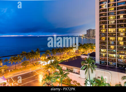 Blick auf die Fassade des Gebäudes in Honolulu, Hawaii. Kopieren Sie Platz für Text Stockfoto