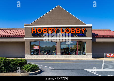 Lancaster, PA, USA - 18. Oktober 2018: Hobby Lobby Speichert ist eine private gemeinnützige Organisation, besitzt und betreibt eine Kette der amerikanischen Kunst und craf Stockfoto