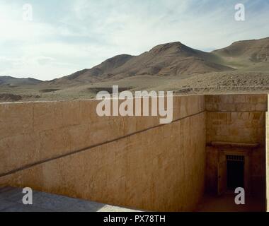 Syrien. Palmyra. Süd-west Nekropole. Hypogeum der drei Brüder. Grabkunst Pantheon im 2. Jahrhundert N.CHR. datiert. Eingang. UNESCO-Weltkulturerbe. (Bild vor dem syrischen Bürgerkrieg). Stockfoto