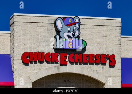 Lancaster, PA, USA - Oktober 18, 2018: Chuck E. Käse ist eine Kette von American Family Entertainment Center und Restaurants mit über 600 Standorten. Stockfoto