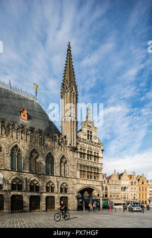 Das Tuch Museum/In Flanders Fields Museum in Ypern, Belgien Stockfoto