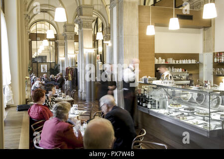 Staatsoper Cafe, Österreich, Wien Stockfoto