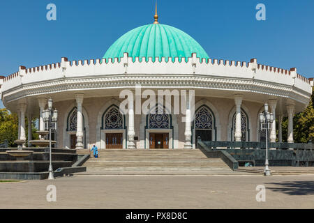 Taschkent, Usbekistan - 23. AUGUST 2018: Staatliches Museum für timurid Museum in Taschkent. Stockfoto