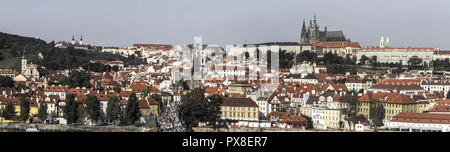 Prag, Berg Hradschin mit Veits Dom, Tschechische Republik Stockfoto
