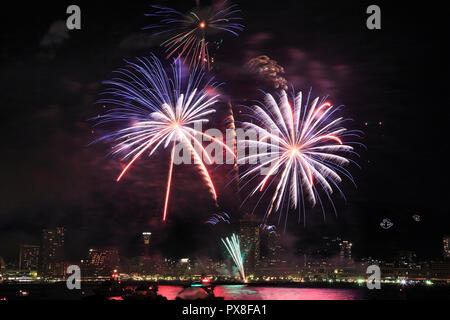 Minato Kobe Strand Feuerwerk Festival in Kobe Stockfoto