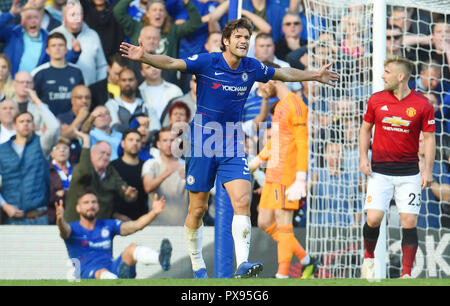 London, Großbritannien. Okt, 2018 20. Marcos Alonso von Chelsea in der Premier League zwischen Chelsea und Manchester United an der Stamford Bridge am 20. Oktober 2018 in London, England. (Foto von Zed Jameson/phcimages.com) Credit: PHC Images/Alamy leben Nachrichten Stockfoto