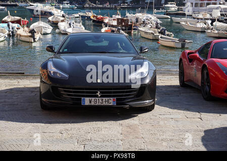 PORTOFINO, Italien - 20 Oktober, 2018 - Ferrari hält 70 Jahre Jubiläumsfeier mit einem supercar Übereinkommen, der neue Ferrari Portofino ist in seiner Heimatstadt Dorf Credit: Andrea Izzotti/Alamy leben Nachrichten Stockfoto