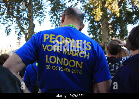 London, UK, 20. Oktober, 2018. Die Demonstranten versammeln sich in Parliament Square zur Volksabstimmung März gegen Brexit, London, UK. Credit: Helen Garvey/Alamy leben Nachrichten Stockfoto