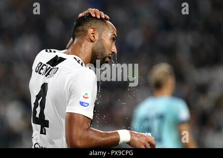 Torino, Italien. 20. Oktober 2018. Prairie Benatia von Juventus Turin in der Serie A Fußballspiel zwischen Juventus Turin und Genua CFC. Credit: Marco Canoniero/Alamy leben Nachrichten Stockfoto