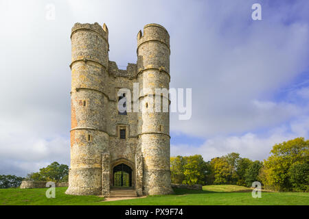 Donnington Castle in der Nähe von Newbury, Berkshire, Großbritannien, an einem Herbsttag Stockfoto