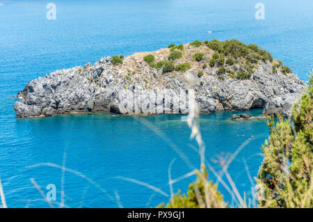 Seeküste in der Nähe des Arco Magno in San Nicola d'Arcella, Kalabrien Italien Stockfoto